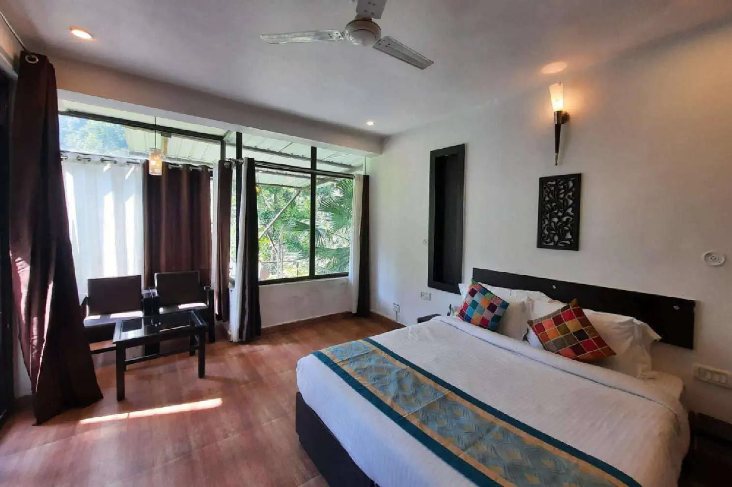 Vahati view 2